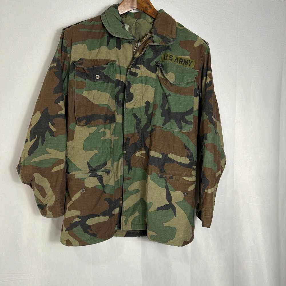 US Army Field Coat M-65 Woodland Camouflage Small Regular Military Jacket Mens